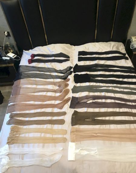 成人性生交大免费三人_英文版字幕